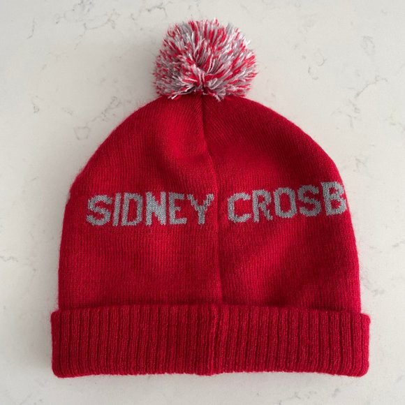 Tim Hortons Sidney Crosby Knit 100% Acrylic Toque w Pom Pom Red Grey White Sz OS - Picture 3 of 10